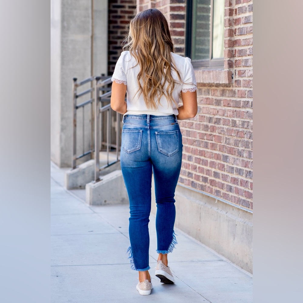 KANCAN JEANS - SAVVY HIGH RISE SPLIT FRINGE ANKLE - Brand new! - Picture 2 of 6